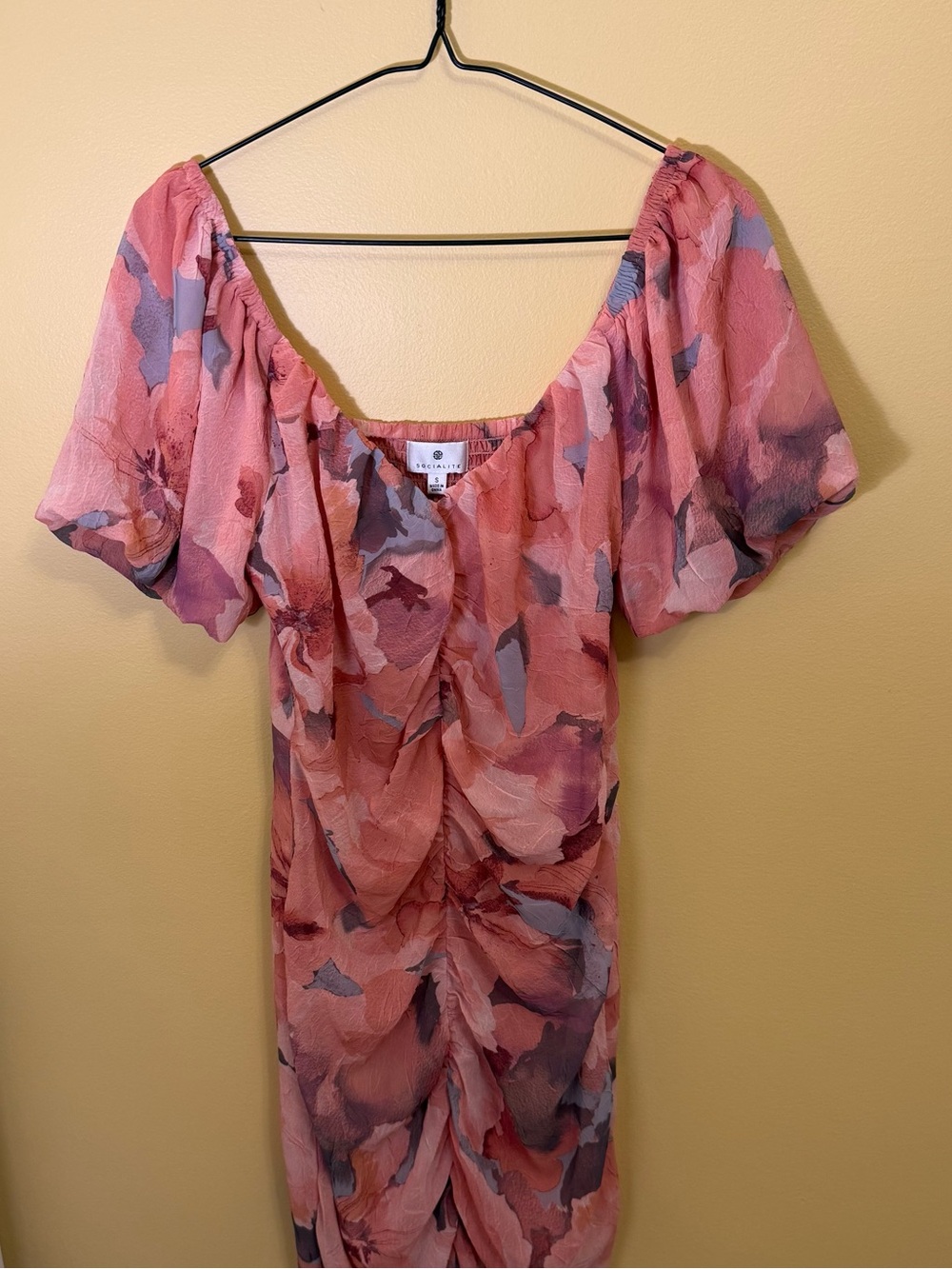 Socialite Rose-Pink Floral Off-Shoulder Midi Dress